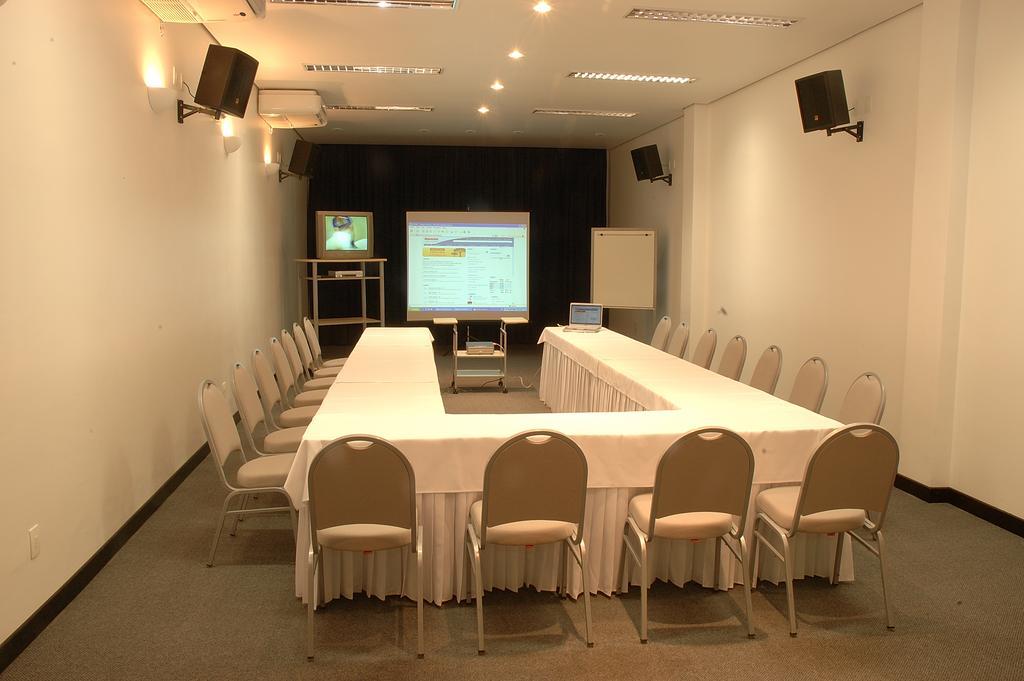 Hotel Dom Henrique Timoteo Ngoại thất bức ảnh