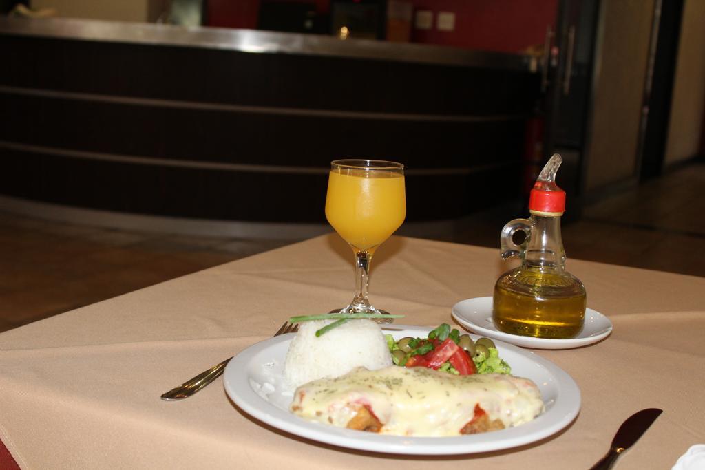 Hotel Dom Henrique Timoteo Ngoại thất bức ảnh