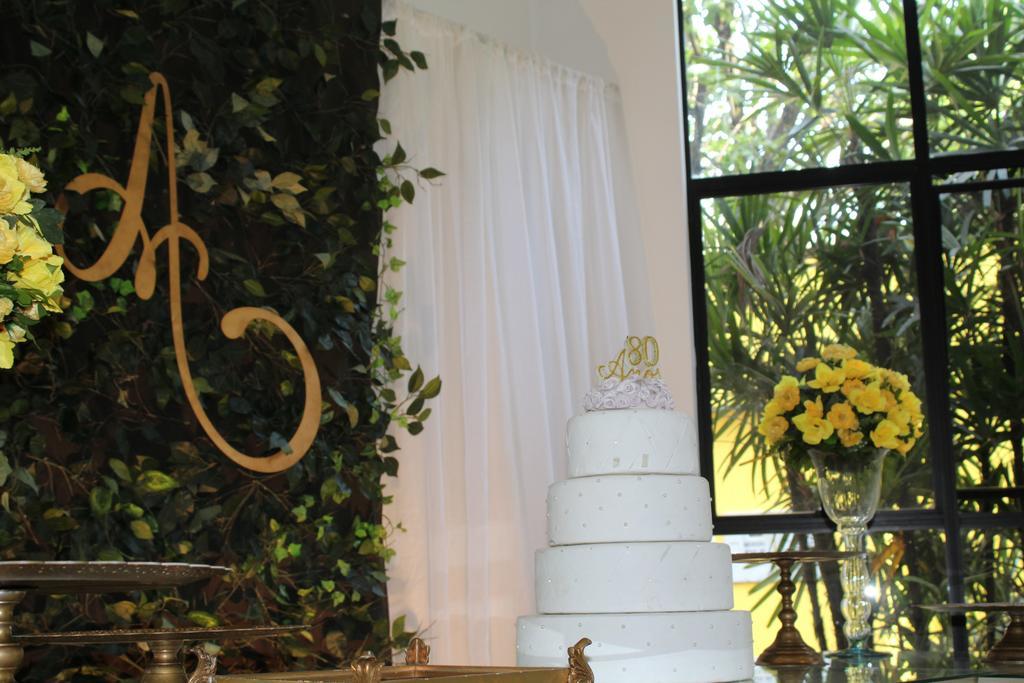 Hotel Dom Henrique Timoteo Ngoại thất bức ảnh