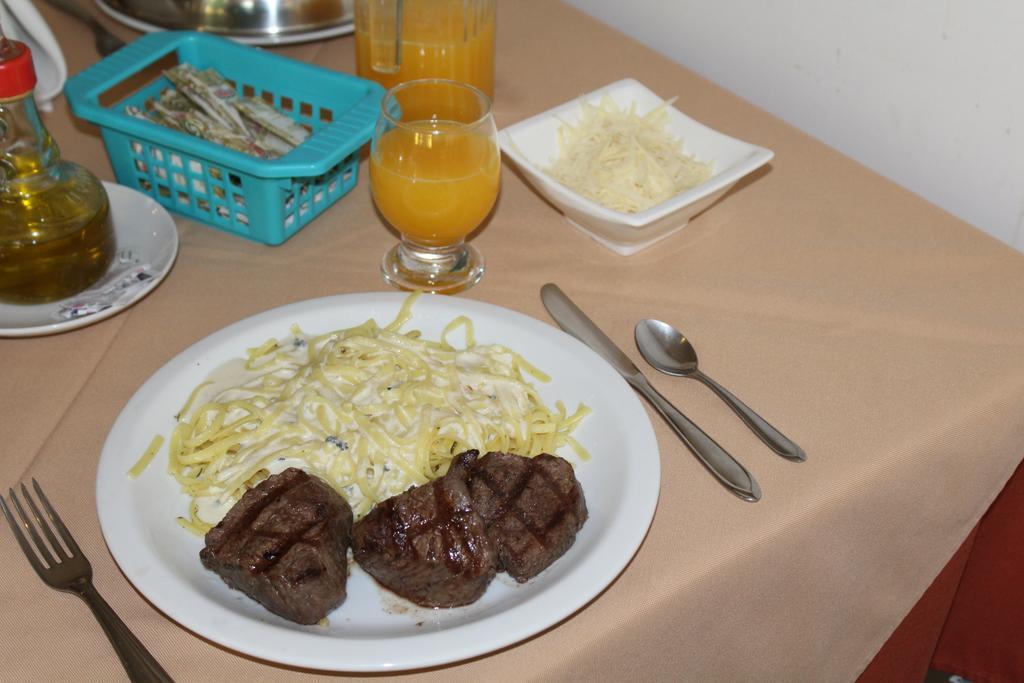 Hotel Dom Henrique Timoteo Ngoại thất bức ảnh