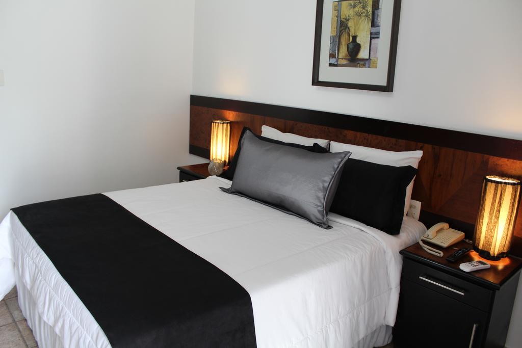Hotel Dom Henrique Timoteo Ngoại thất bức ảnh
