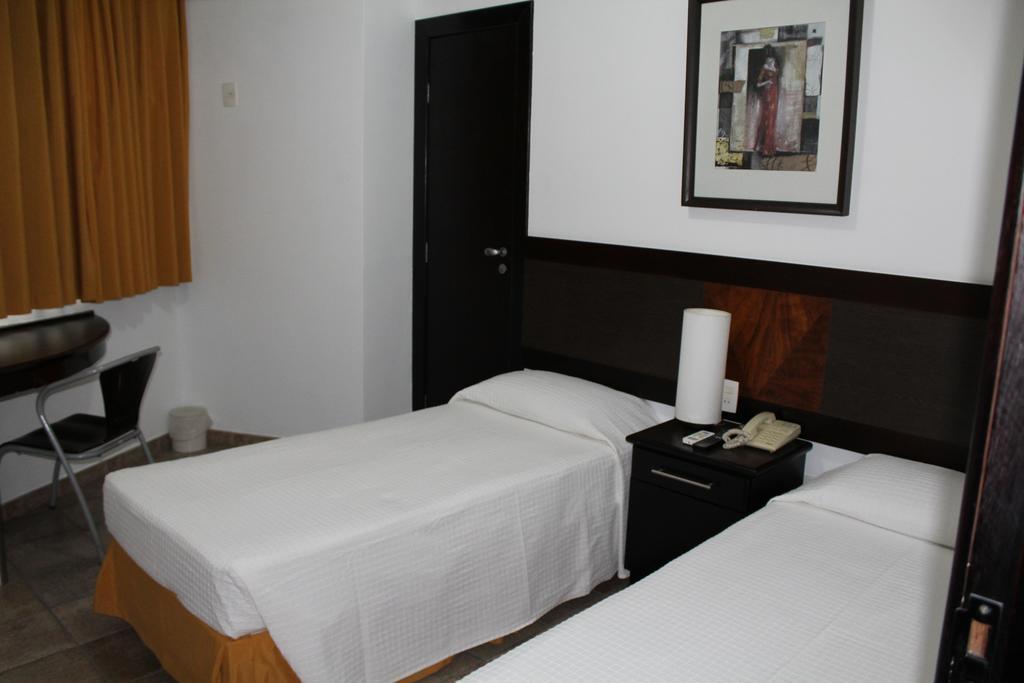 Hotel Dom Henrique Timoteo Ngoại thất bức ảnh