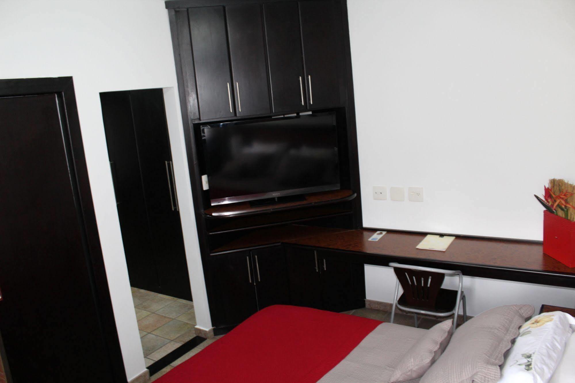 Hotel Dom Henrique Timoteo Ngoại thất bức ảnh